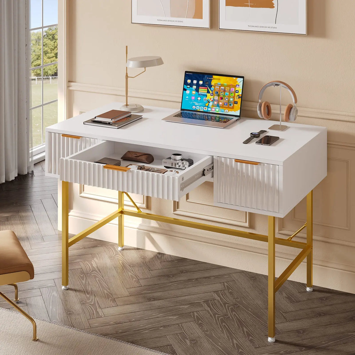 47 Inch Fluted Computer Desk with Storage | White & Gold